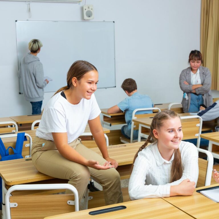 jak-wybrac-odpowiedni-kurs-jezykowy-dla-nastolatka