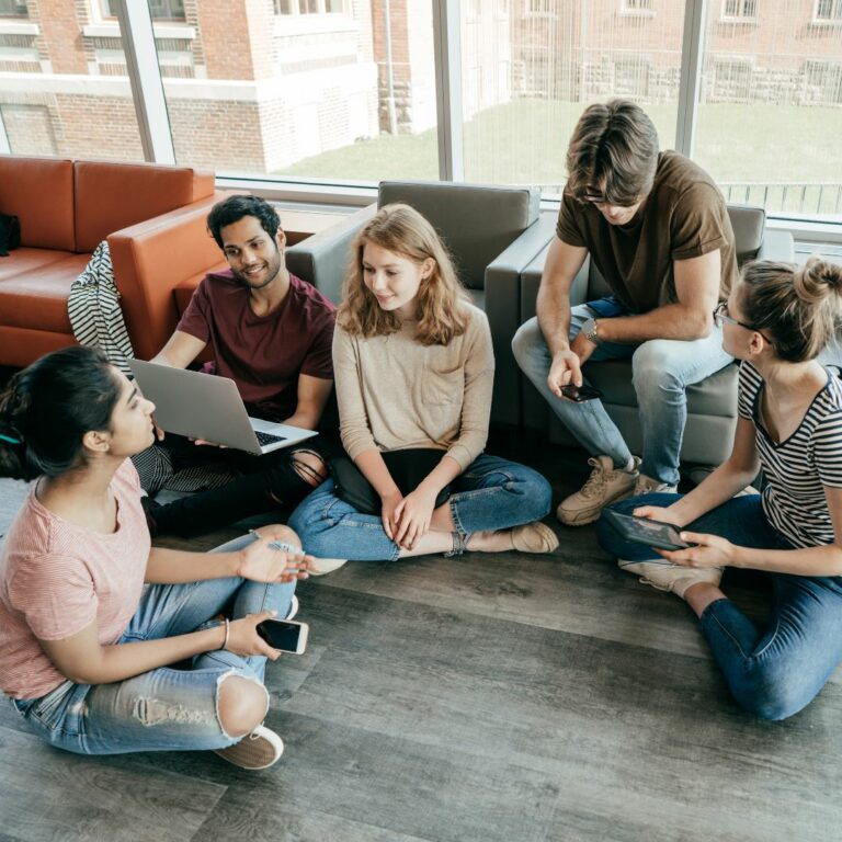 jakie-korzysci-daje-nauka-jezyka-angielskiego-w-doroslym-wieku